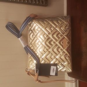 NWT CONSUELA DOWNTOWN CROSSBODY EVADNEY $120